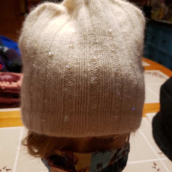 Ladies have - Picture 7 of 11